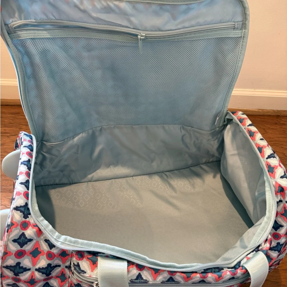 Vera Bradley LightenUp Rolling Duffel - Picture 2 of 4